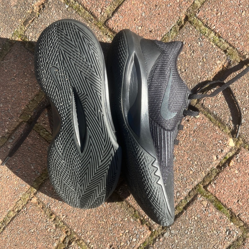 Nike Precision 5 Basketball Shoes